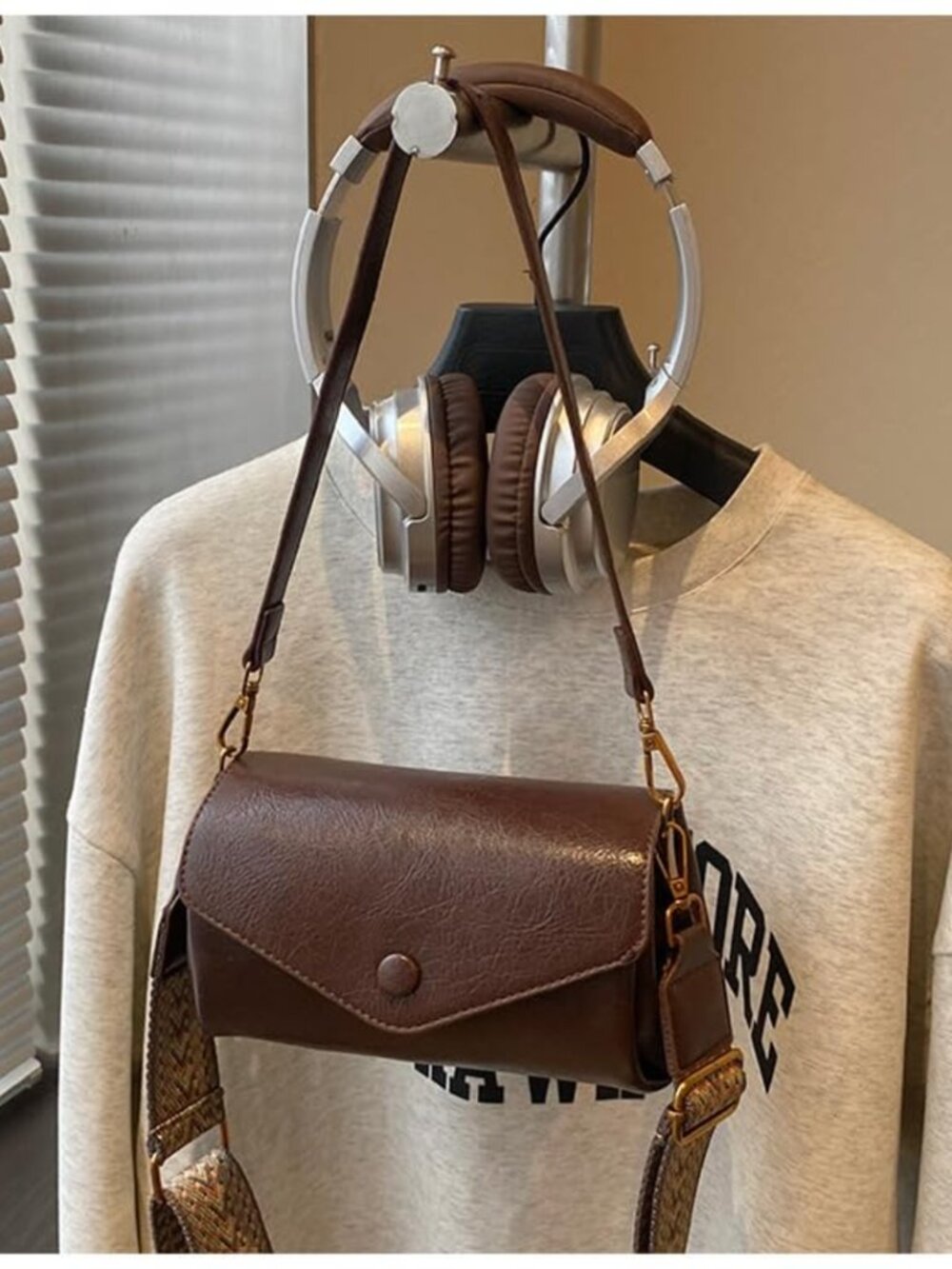 Mini Bucket Crossbody Bag Vegan Leather Small Round Handle Handbag Purse